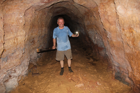 Les tunnels de l'orpaillage